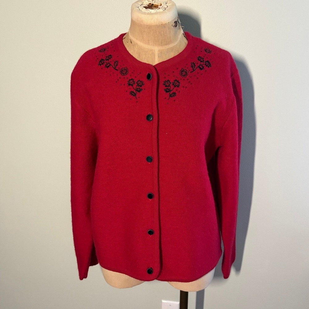 Vintage Pendleton Red Virgin Wool Floral Embroidered Beaded Cardigan Sweater M